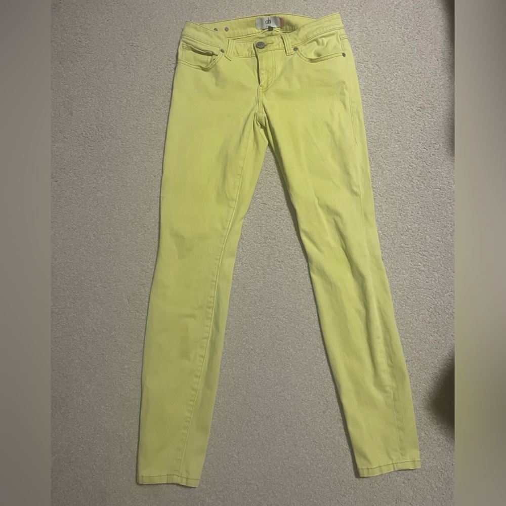 Women’s CAbi Skinny Lime Green Yellow Jean Pants Size 2